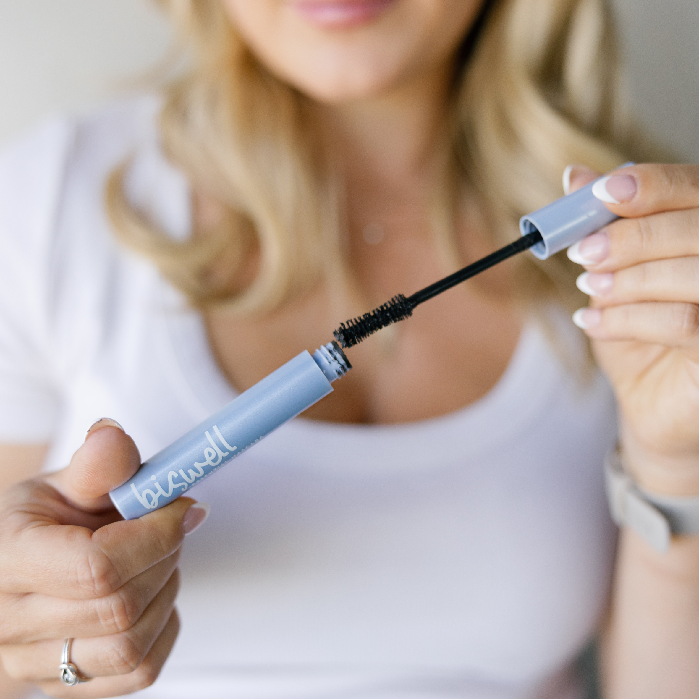 ESSENTIAL MASCARA
